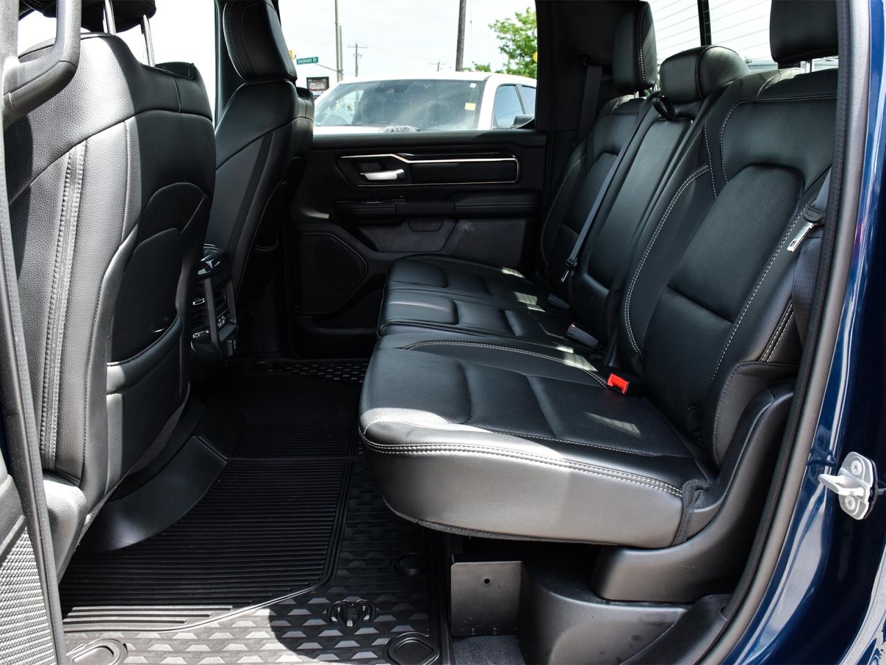 2022 RAM 1500 Sport Crew Cab 4x4 ~Nav ~Heated Leather ~Camera Photo