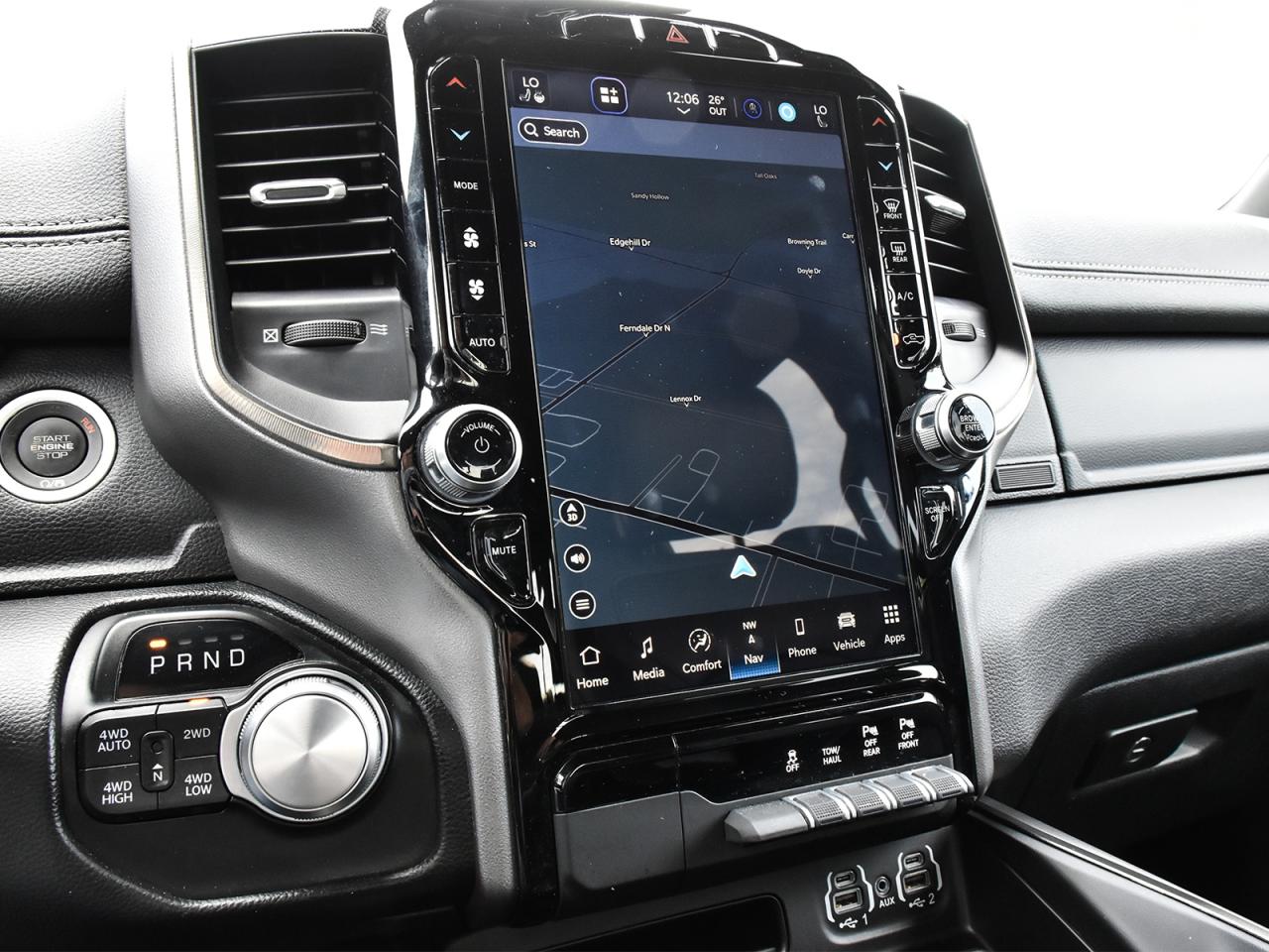 2022 RAM 1500 Sport Crew Cab 4x4 ~Nav ~Heated Leather ~Camera Photo