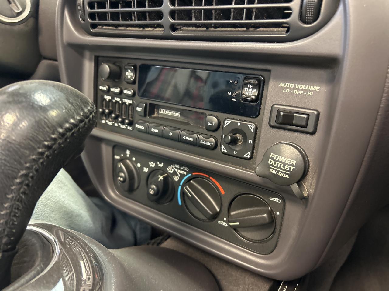 2001 Plymouth Prowler ROADSTER, LEATHER, CLEAN CARFAX, LIKE NEW! Photo