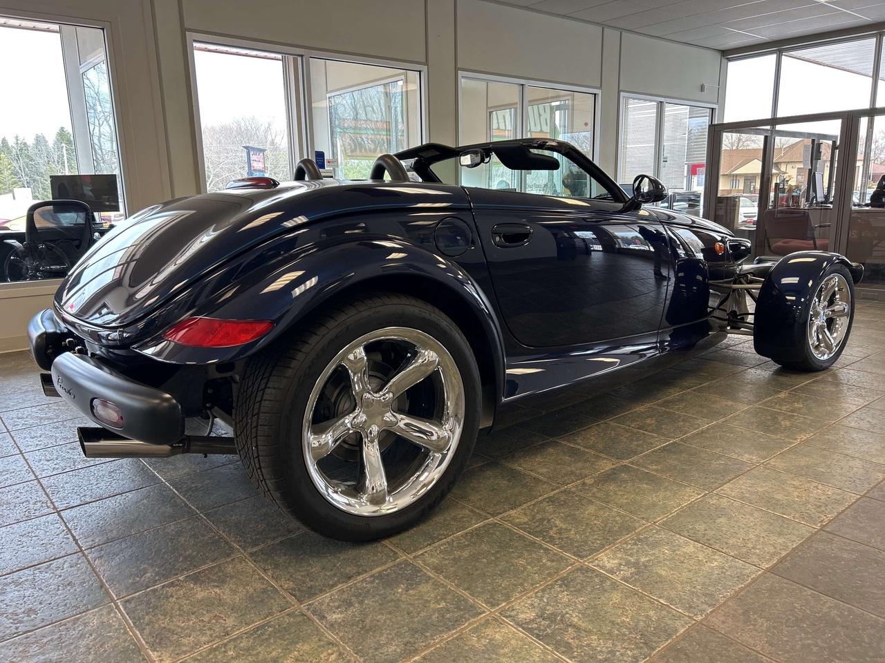 2001 Plymouth Prowler ROADSTER, LEATHER, CLEAN CARFAX, LIKE NEW! Photo