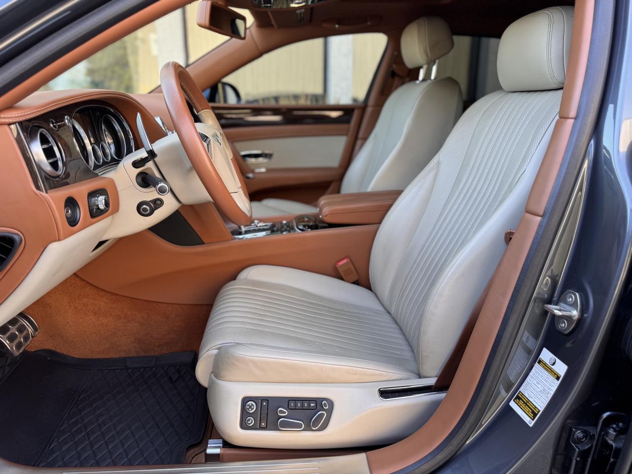 2018 Bentley Flying Spur V8 Sedan Photo