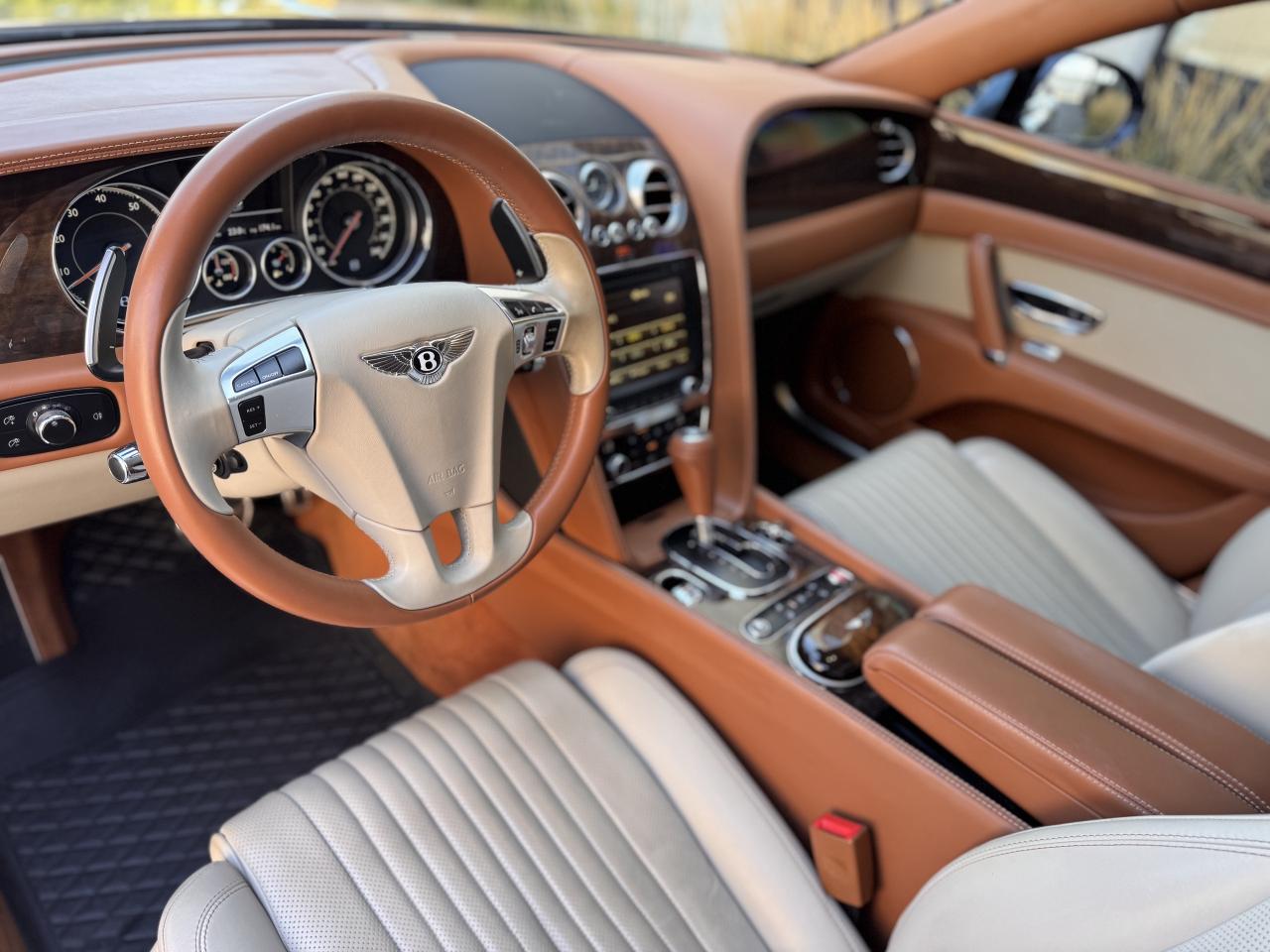 2018 Bentley Flying Spur V8 Sedan Photo