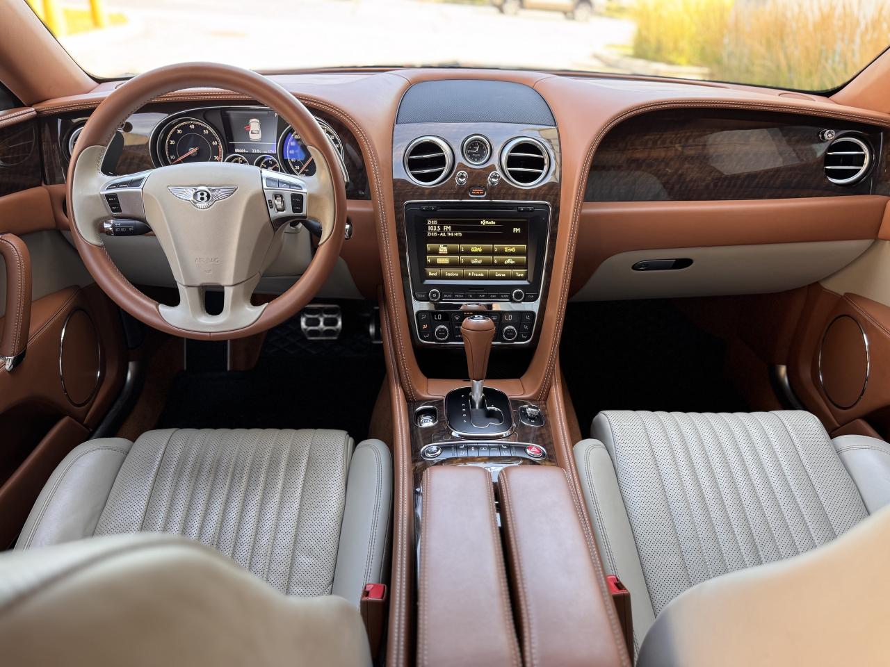 2018 Bentley Flying Spur V8 Sedan Photo