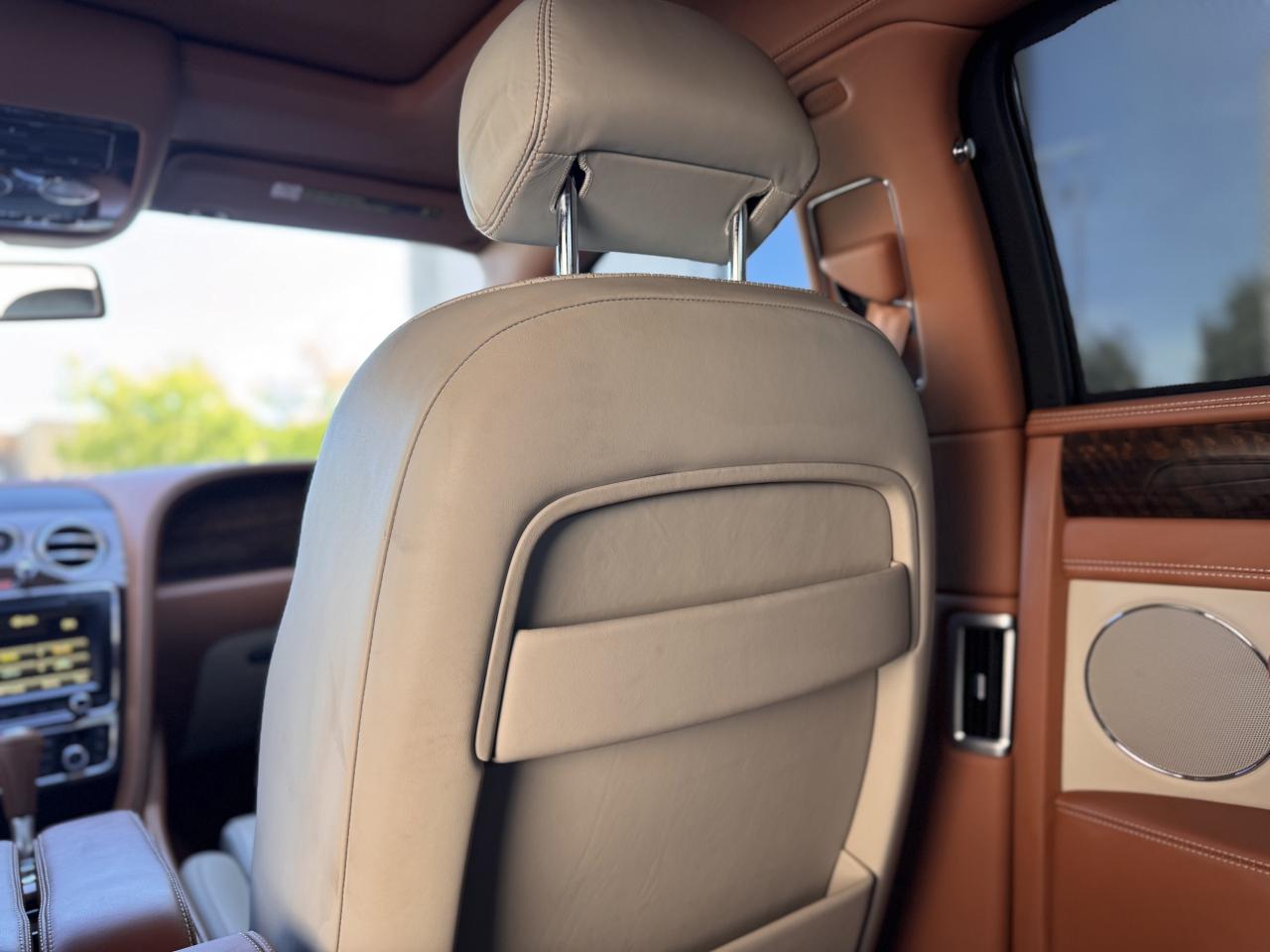 2018 Bentley Flying Spur V8 Sedan Photo