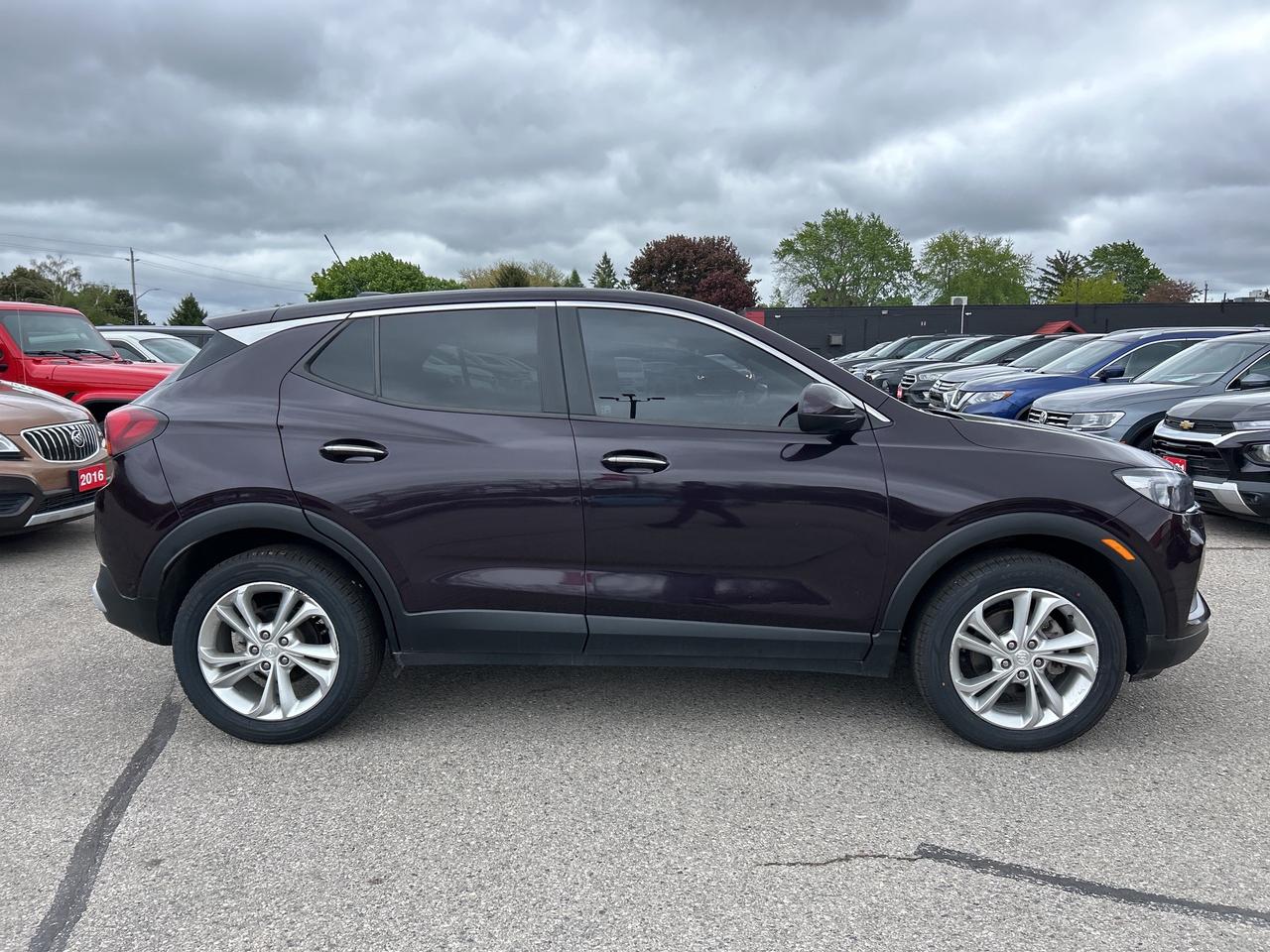 2020 Buick Encore GX PREFERRED, AWD, REMOTE START, BACK UP CAMERA! Photo4