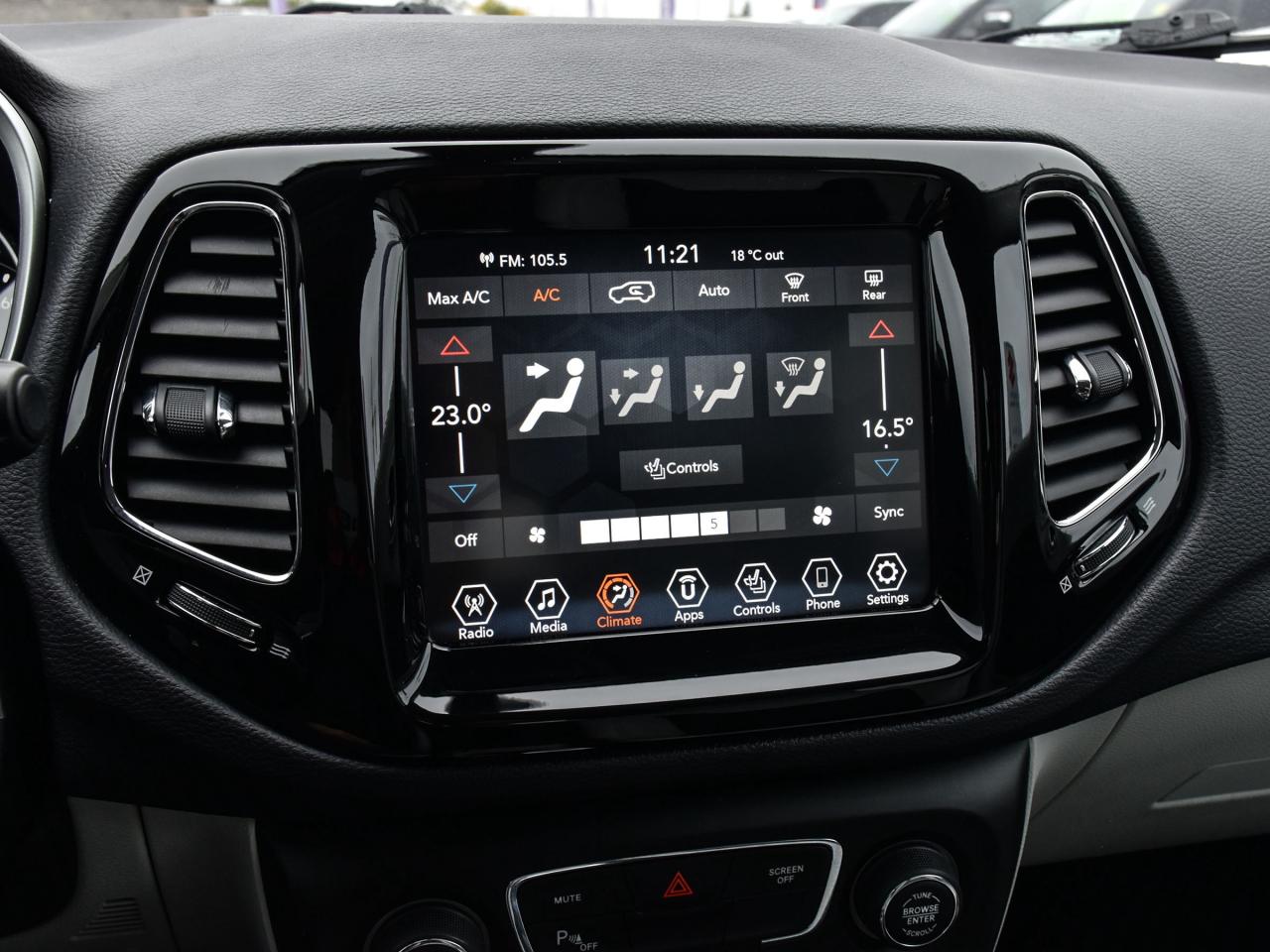 2021 Jeep Compass Limited 4x4 ~Bluetooth ~Backup Camera ~Leather Photo