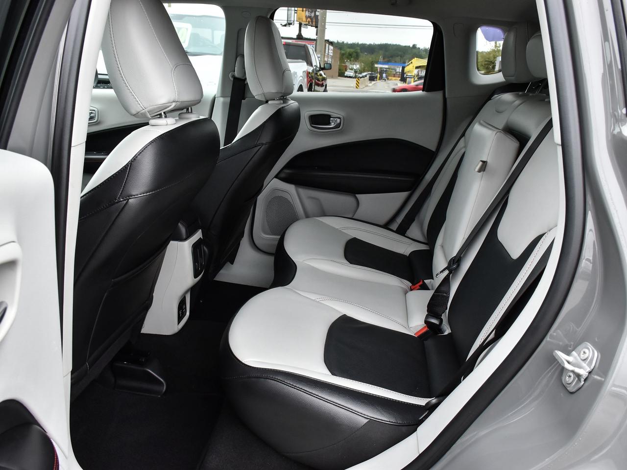 2021 Jeep Compass Limited 4x4 ~Bluetooth ~Backup Camera ~Leather Photo