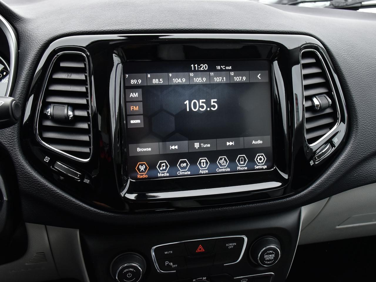 2021 Jeep Compass Limited 4x4 ~Bluetooth ~Backup Camera ~Leather Photo