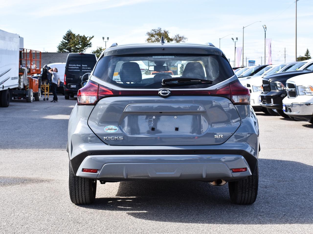 2024 Nissan Kicks SR ~Heated Leather ~Bluetooth ~Alloy Wheels ~Cam Photo