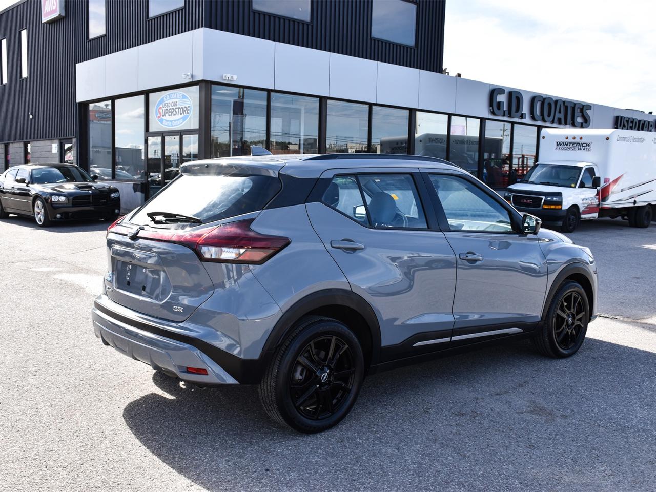 2024 Nissan Kicks SR ~Heated Leather ~Bluetooth ~Alloy Wheels ~Cam Photo