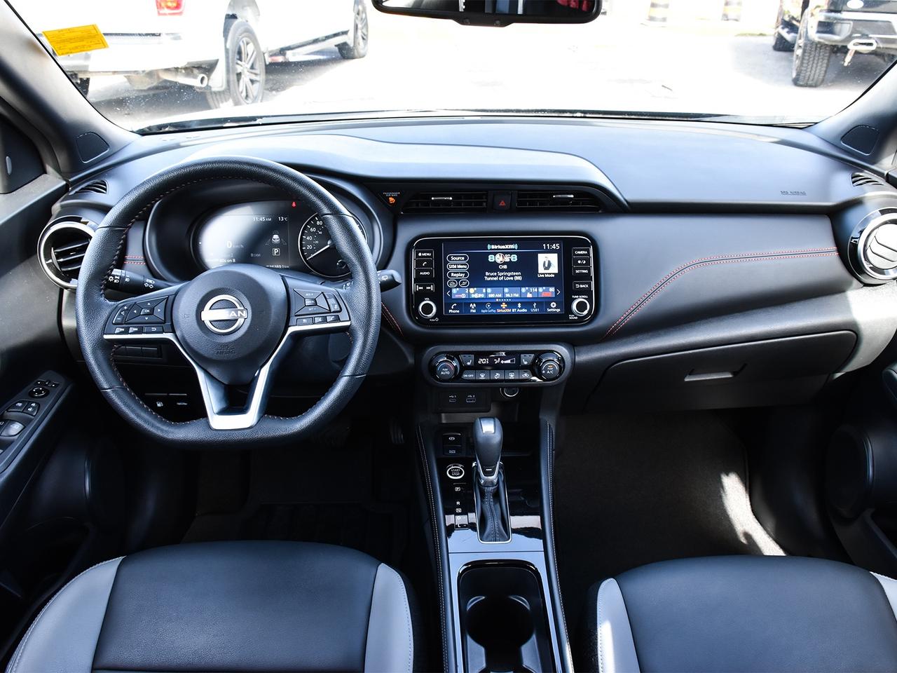 2024 Nissan Kicks SR ~Heated Leather ~Bluetooth ~Alloy Wheels ~Cam Photo