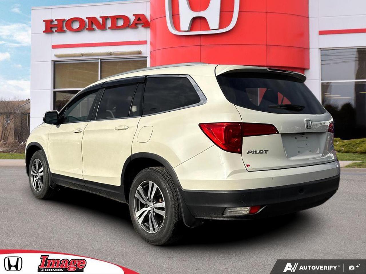 2018 Honda Pilot EX-L Navi AWD   LEATHER   CARPLAY   SUNROOF Photo3