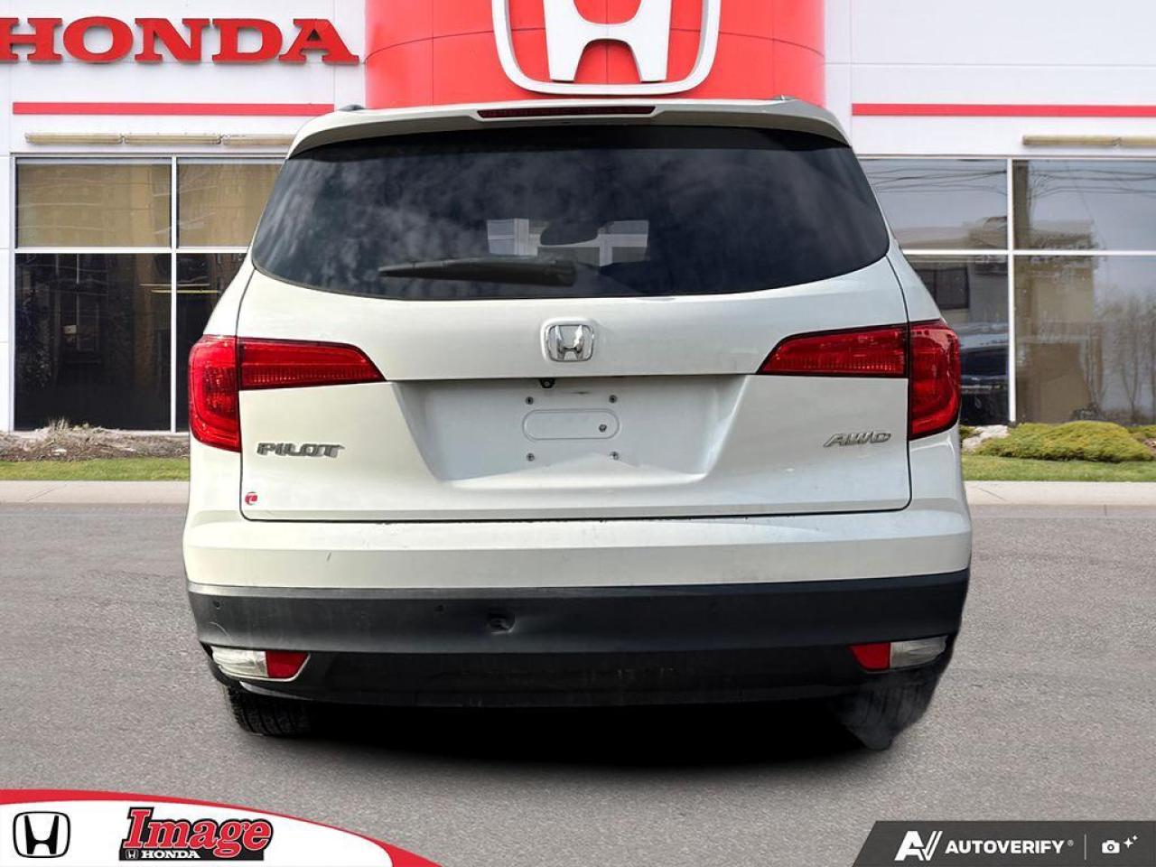 2018 Honda Pilot EX-L Navi AWD   LEATHER   CARPLAY   SUNROOF Photo4