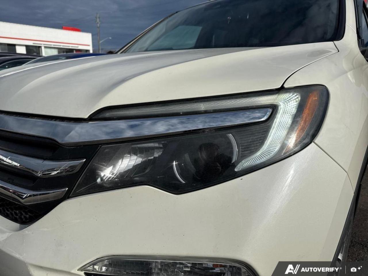2018 Honda Pilot EX-L Navi AWD   LEATHER   CARPLAY   SUNROOF Photo