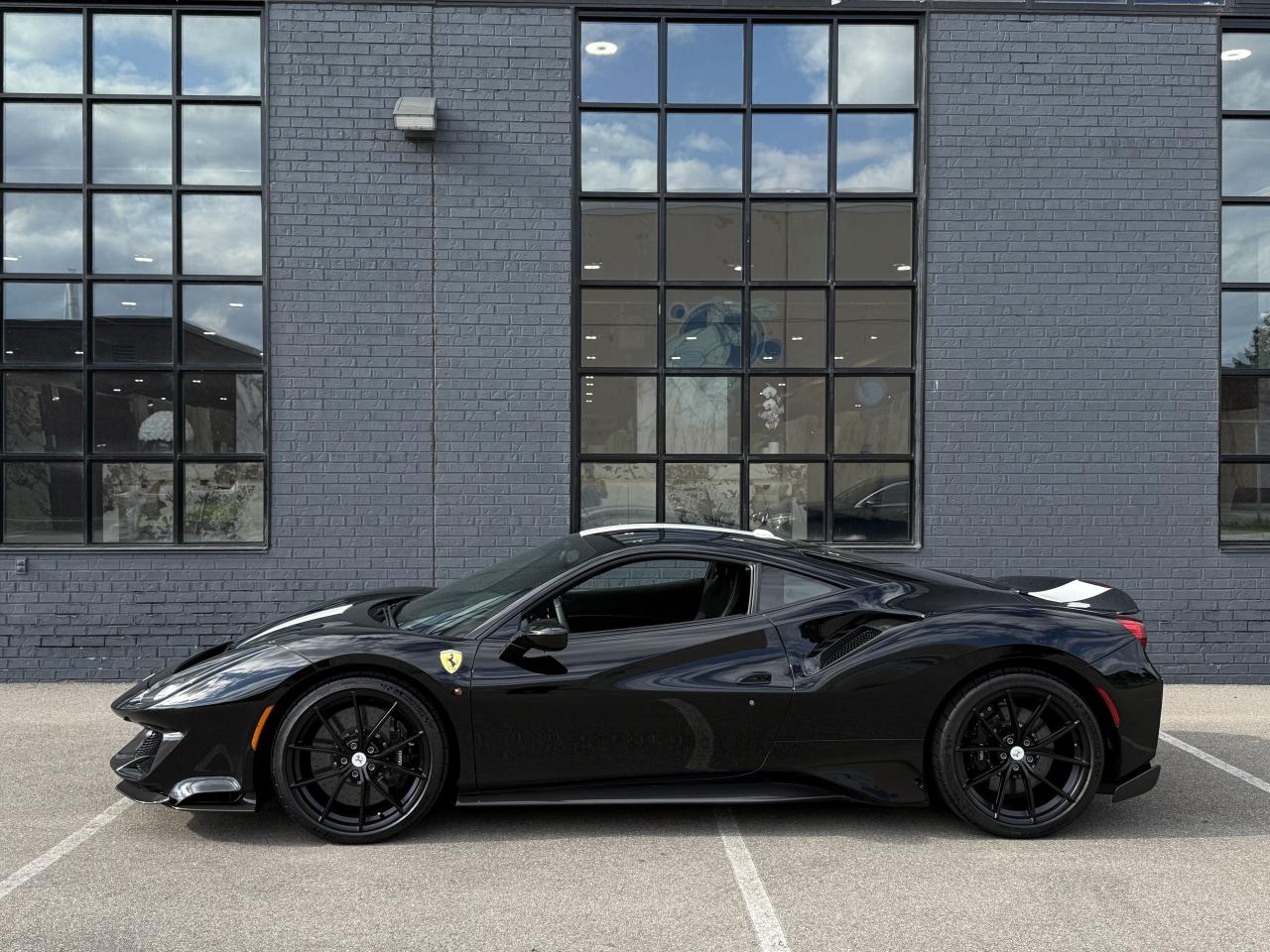 2020 Ferrari 488 Pista COUPE Photo