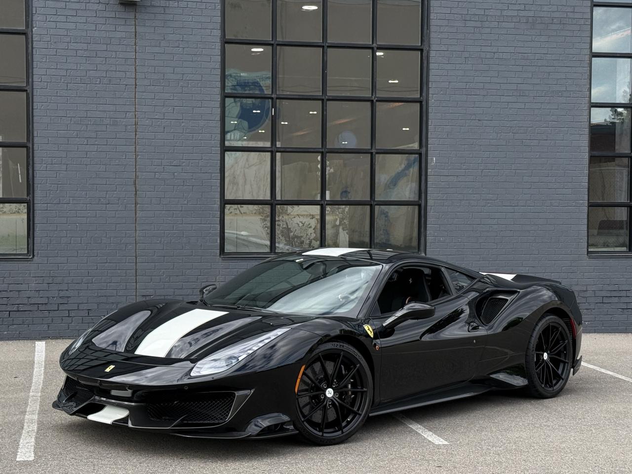 2020 Ferrari 488 Pista COUPE Photo