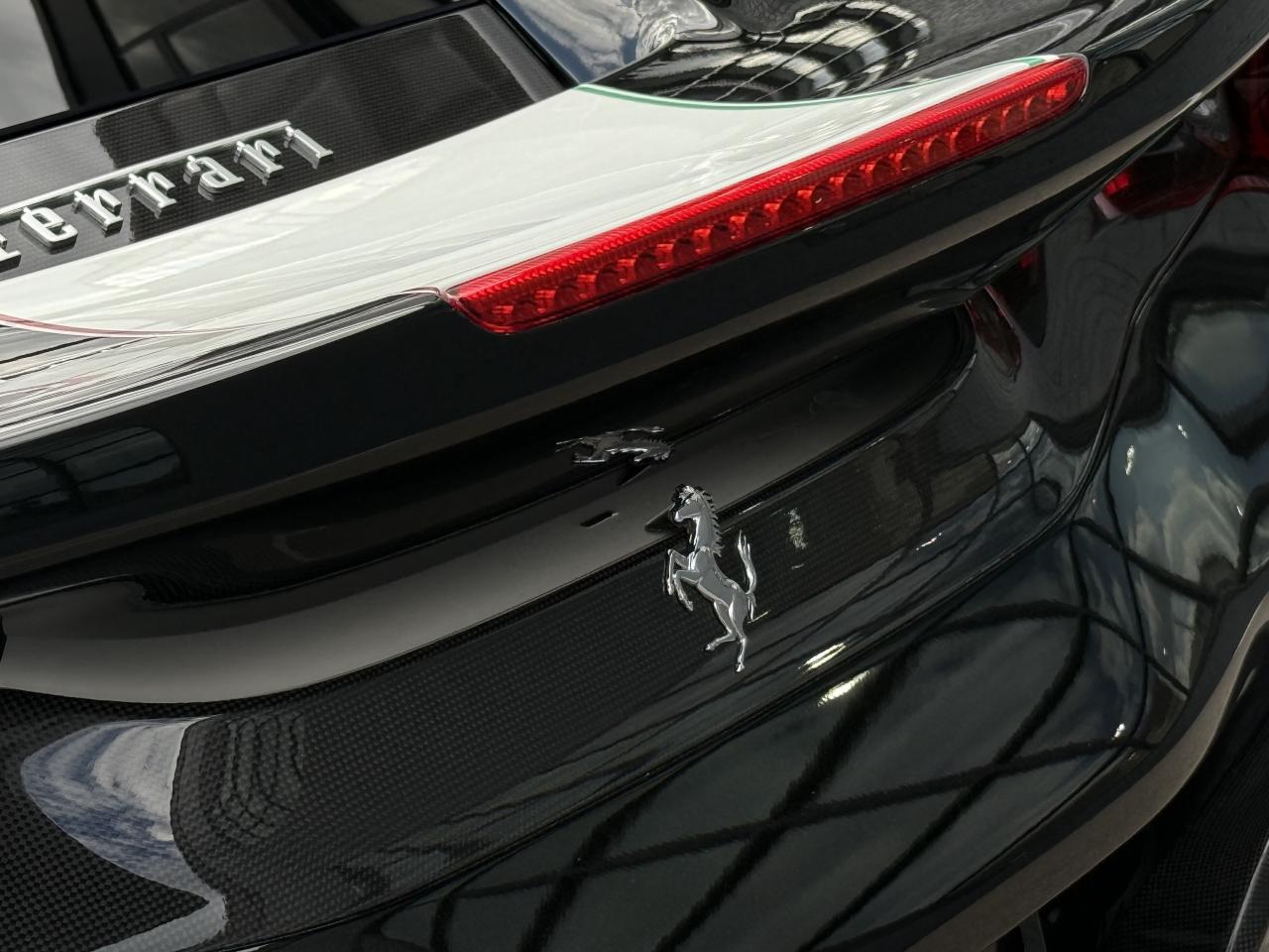 2020 Ferrari 488 Pista COUPE Photo