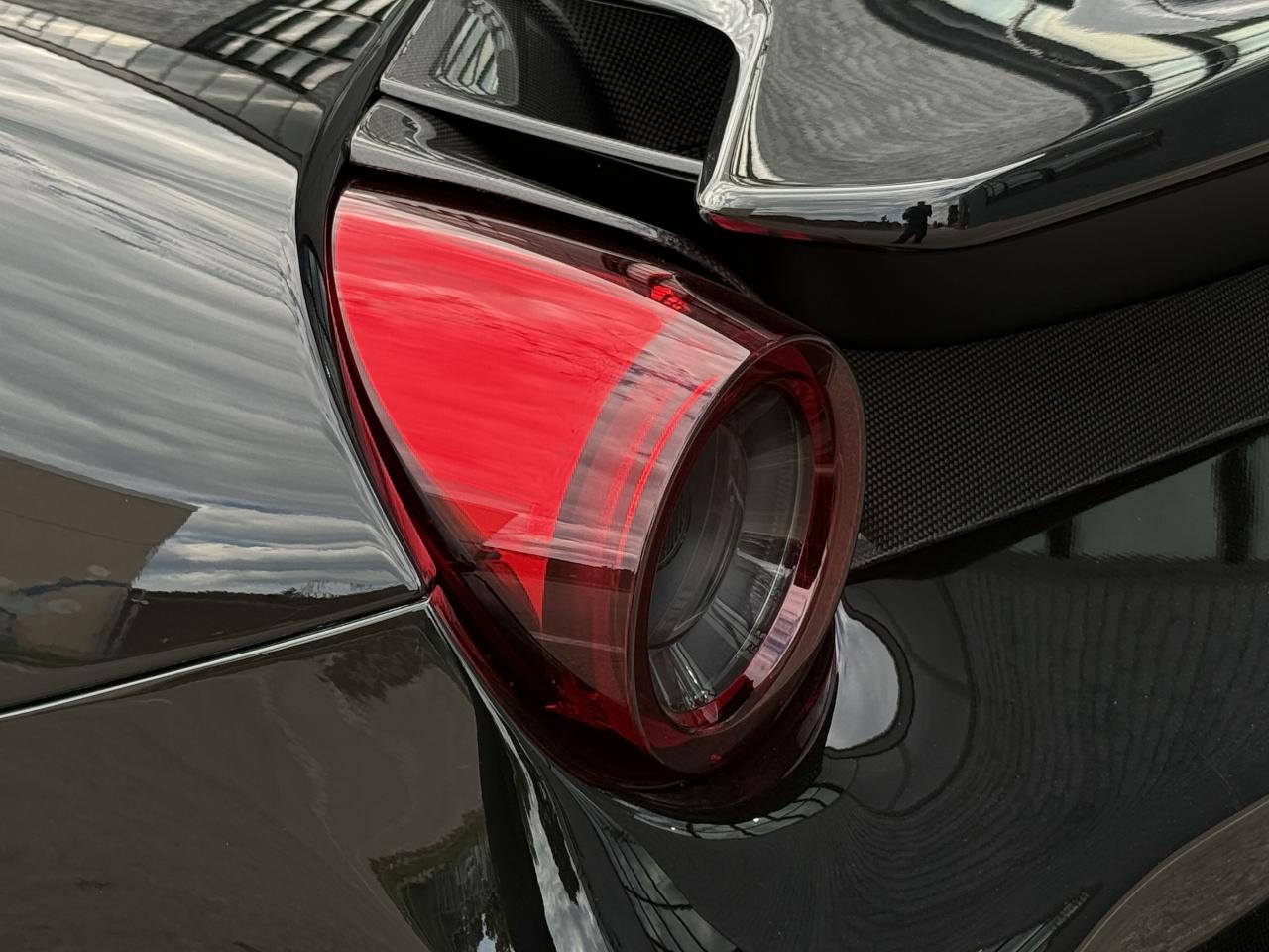 2020 Ferrari 488 Pista COUPE Photo