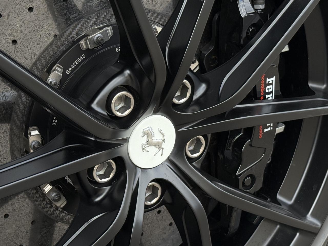 2020 Ferrari 488 Pista COUPE Photo