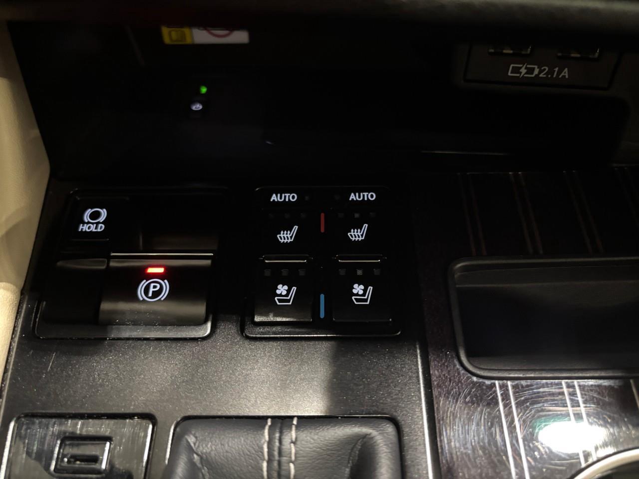 2021 Lexus RX 450h  Photo