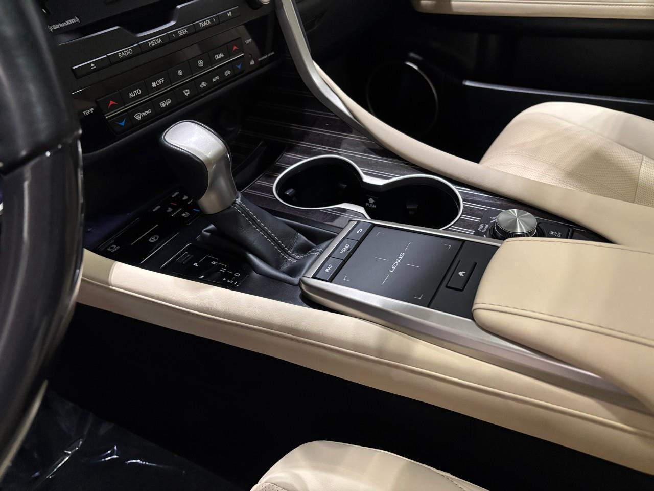 2021 Lexus RX 450h  Photo