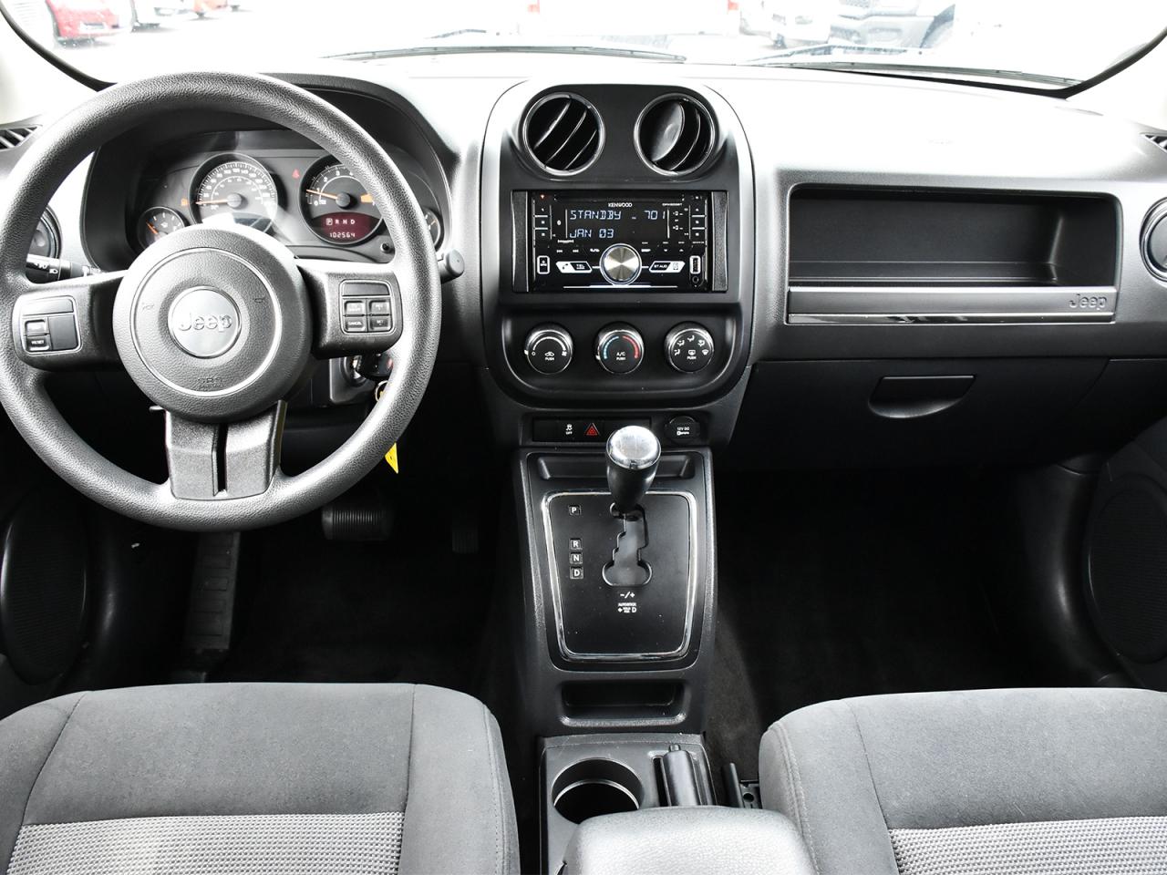 2015 Jeep Patriot North 4x4 ~Bluetooth ~Fog Lamps ~Alloys ~LOW KM Photo