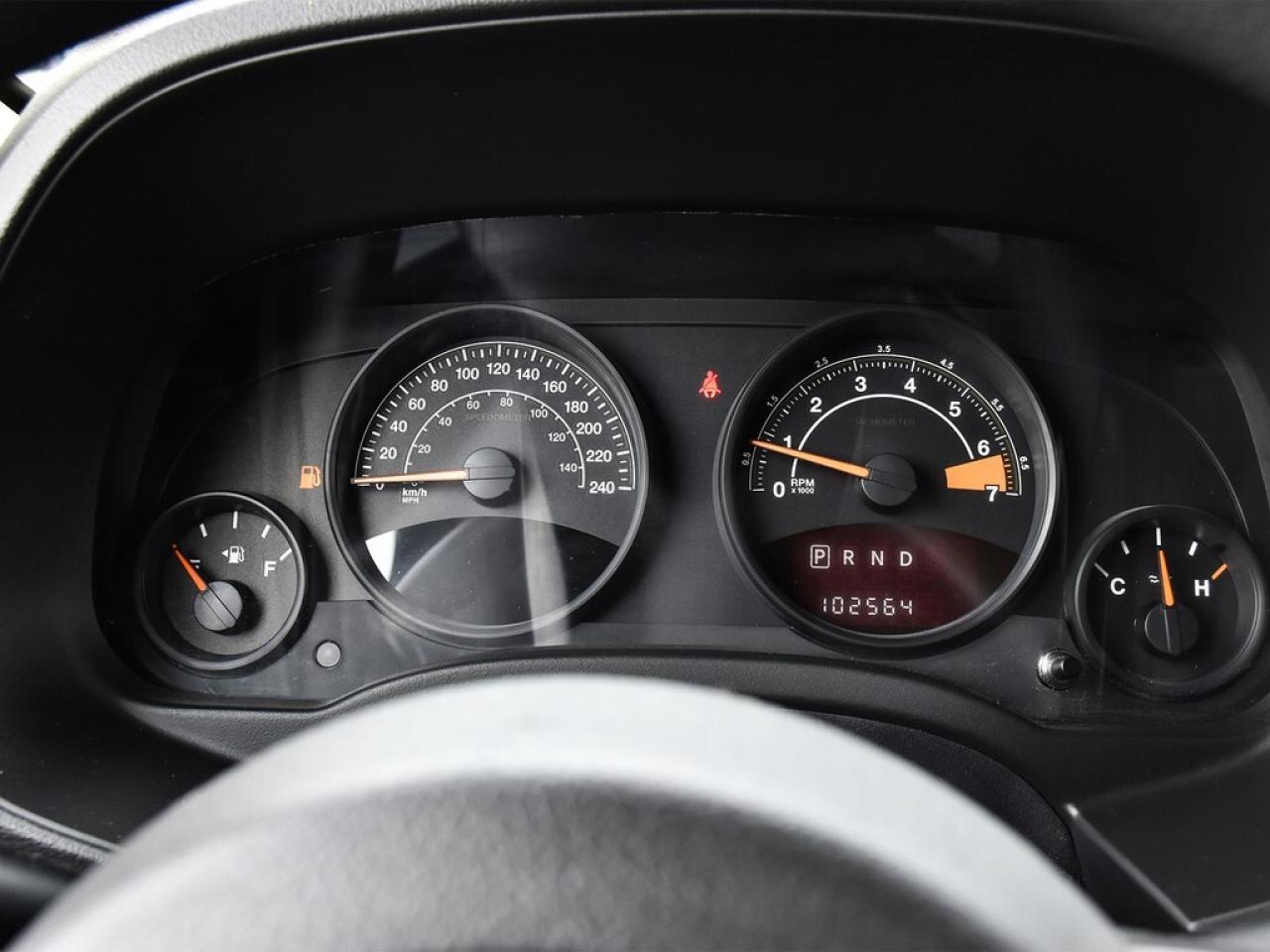 2015 Jeep Patriot North 4x4 ~Bluetooth ~Fog Lamps ~Alloys ~LOW KM Photo