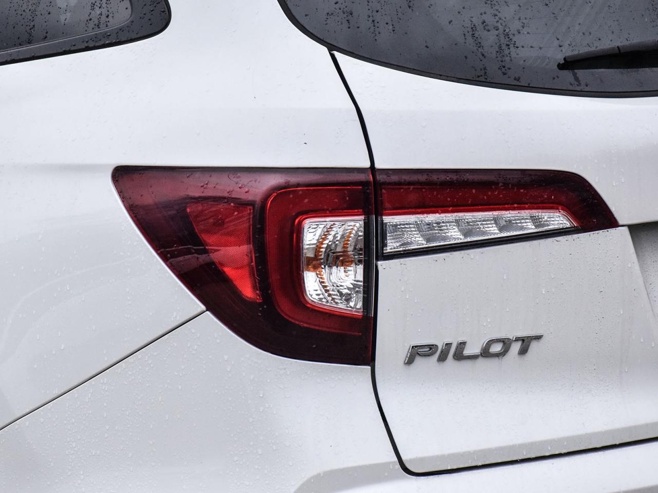 2022 Honda Pilot SPORT Photo