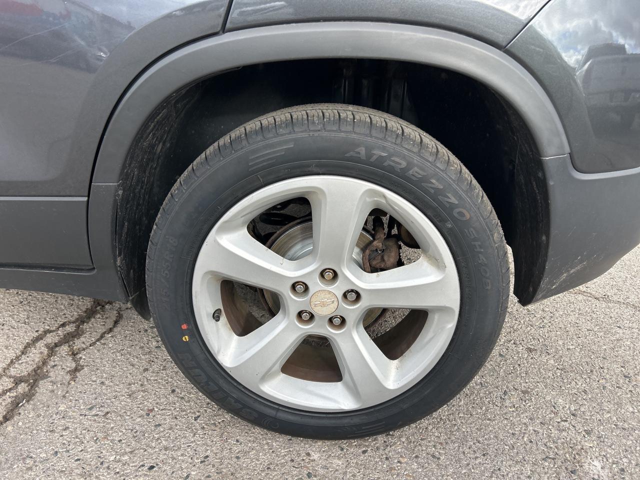 2016 Chevrolet Trax LTZ, CLEAN CARFAX, REMOTE START, SUNROOF! Photo