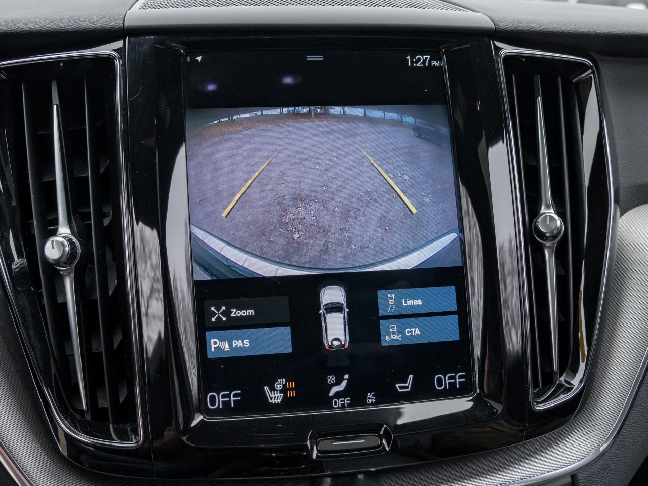 2021 Volvo XC60 T6 AWD R-Design  OFF LEASE  NEW BRAKES  VOLVO CPO Photo