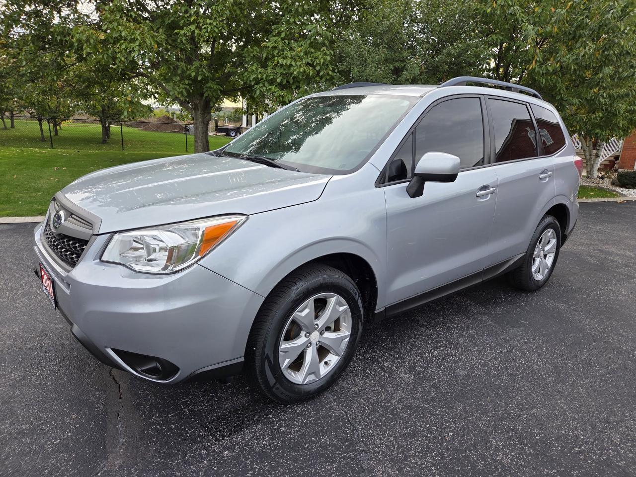 2016 Subaru Forester 5dr Wgn 2.5i Convenience,Only 129k, Must See! Photo0