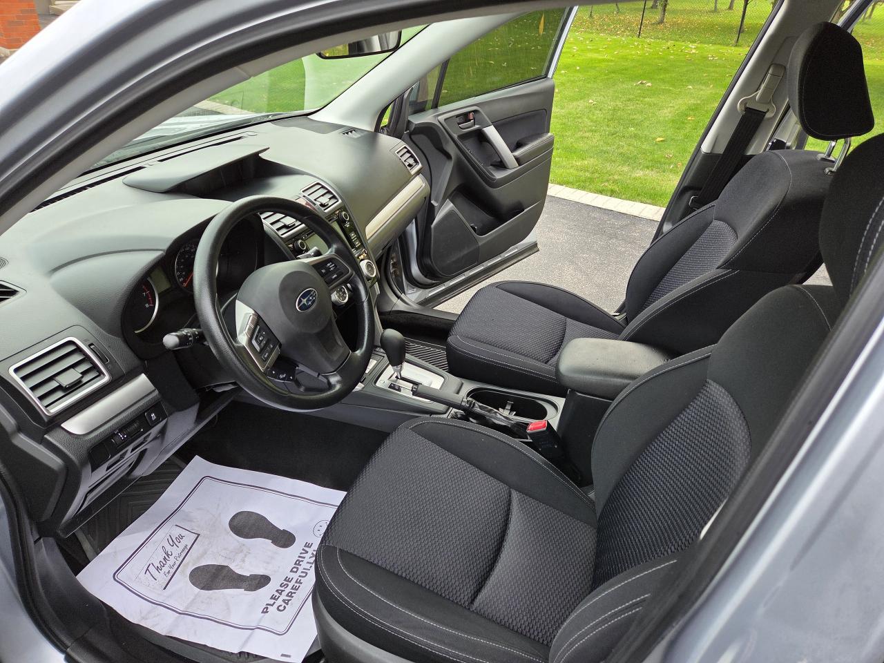 2016 Subaru Forester 5dr Wgn 2.5i Convenience,Only 129k, Must See! Photo