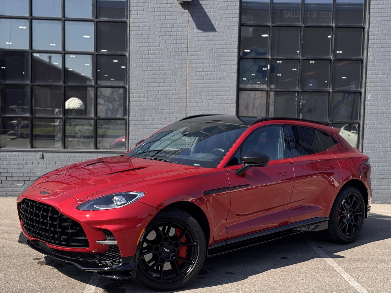 2023 Aston Martin DBX 707 AWD Photo
