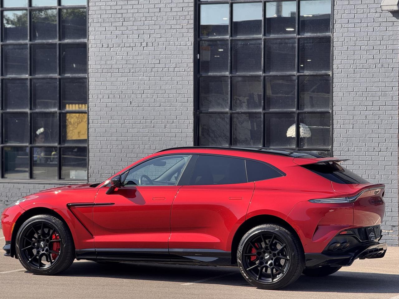 2023 Aston Martin DBX 707 AWD Photo
