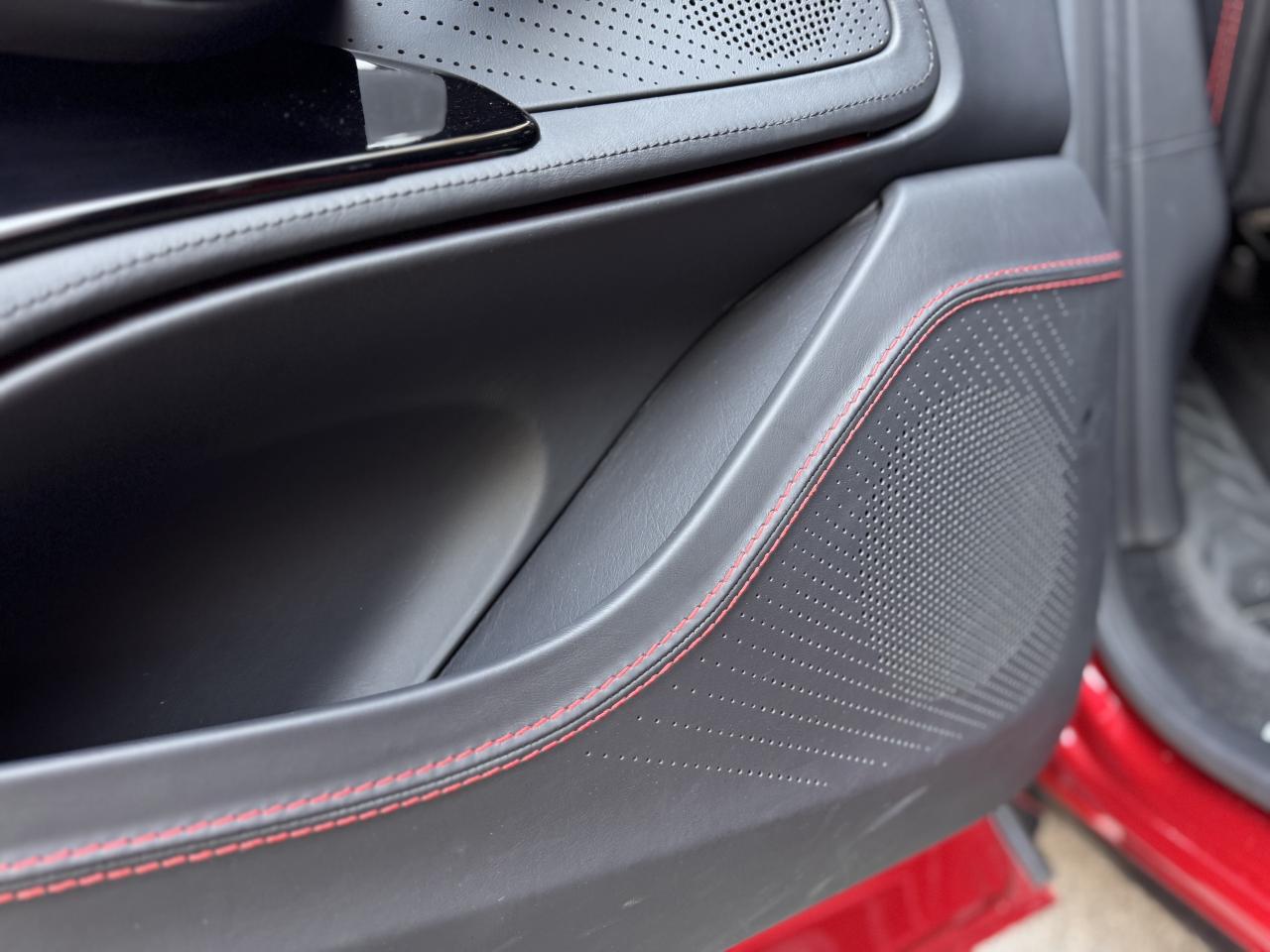 2023 Aston Martin DBX 707 AWD Photo