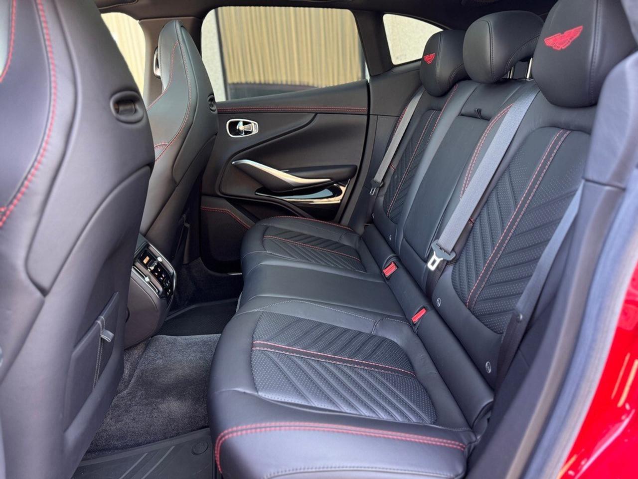 2023 Aston Martin DBX 707 AWD Photo