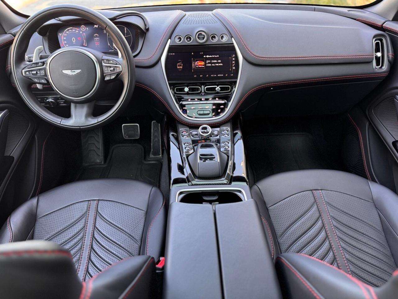 2023 Aston Martin DBX 707 AWD Photo