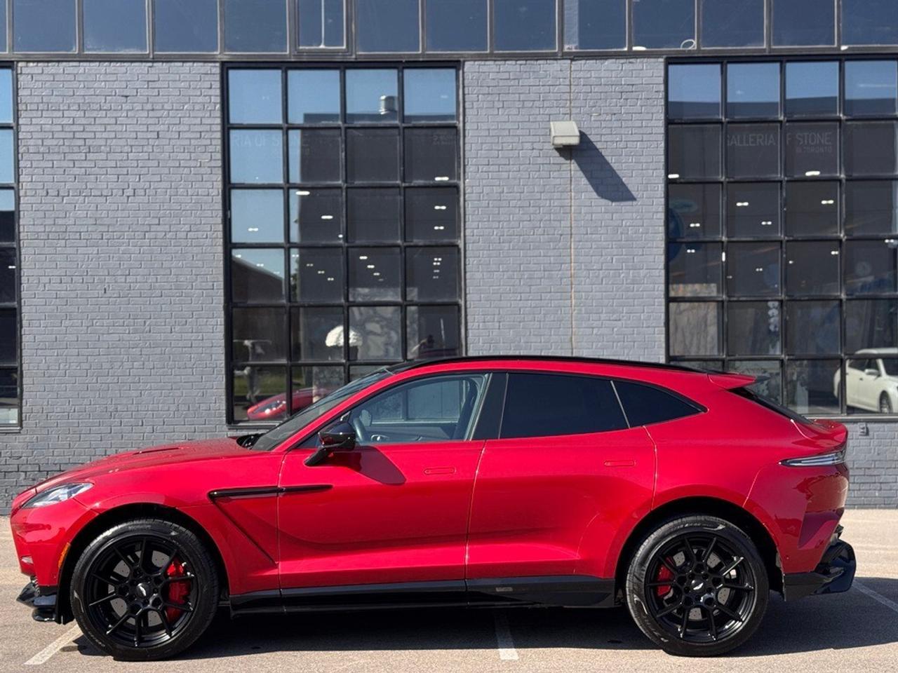 2023 Aston Martin DBX 707 AWD Photo