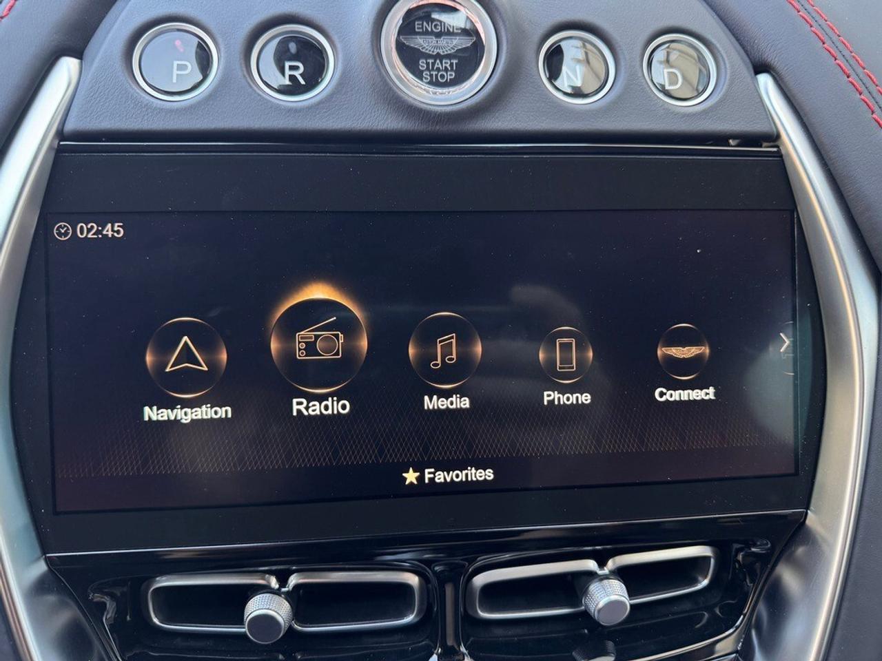 2023 Aston Martin DBX 707 AWD Photo