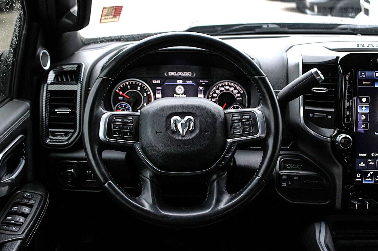 2022 RAM 3500 Laramie 4x4 Crew Cab 8' Box  Gps SiriusXM BkpCam Photo