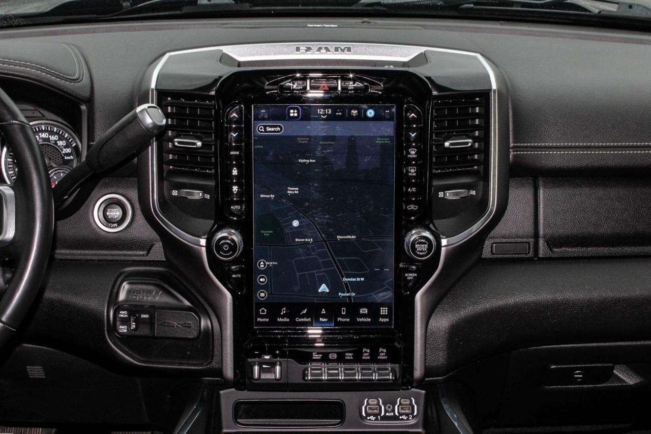 2022 RAM 3500 Laramie 4x4 Crew Cab 8' Box  Gps SiriusXM BkpCam Photo