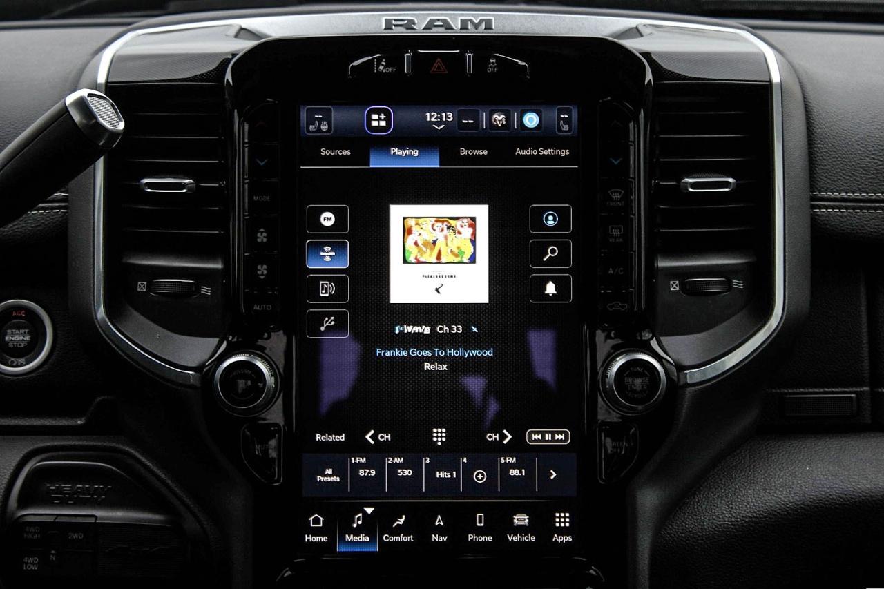 2022 RAM 3500 Laramie 4x4 Crew Cab 8' Box  Gps SiriusXM BkpCam Photo