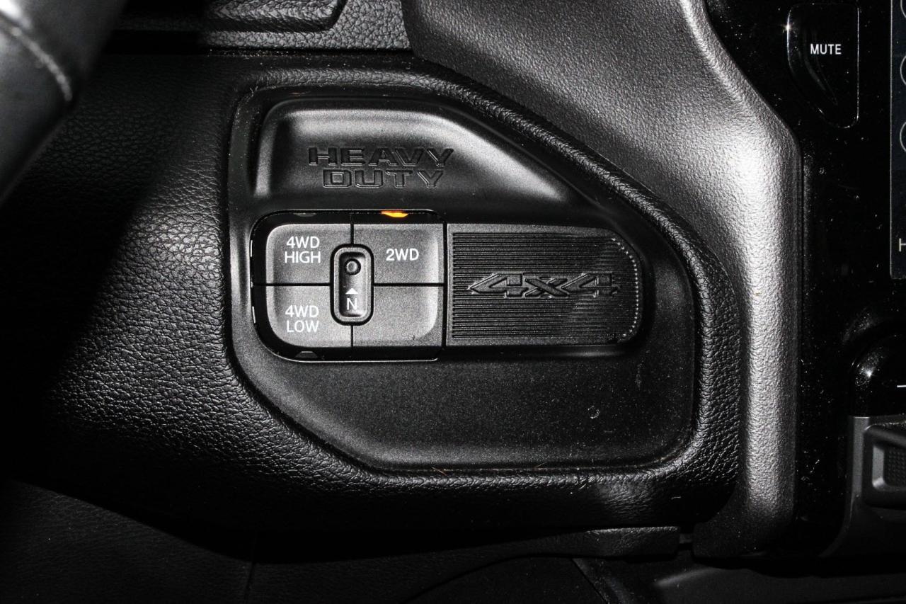 2022 RAM 3500 Laramie 4x4 Crew Cab 8' Box  Gps SiriusXM BkpCam Photo