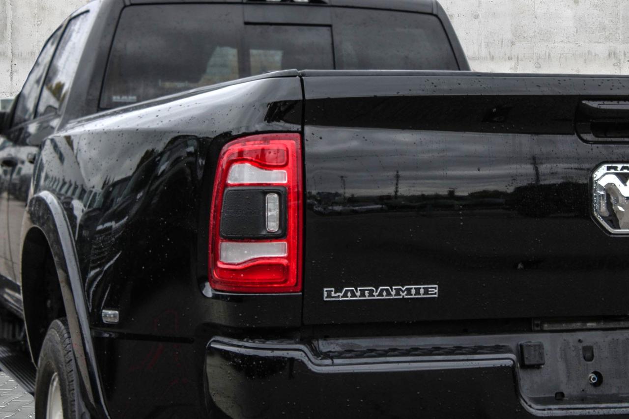 2022 RAM 3500 Laramie 4x4 Crew Cab 8' Box  Gps SiriusXM BkpCam Photo