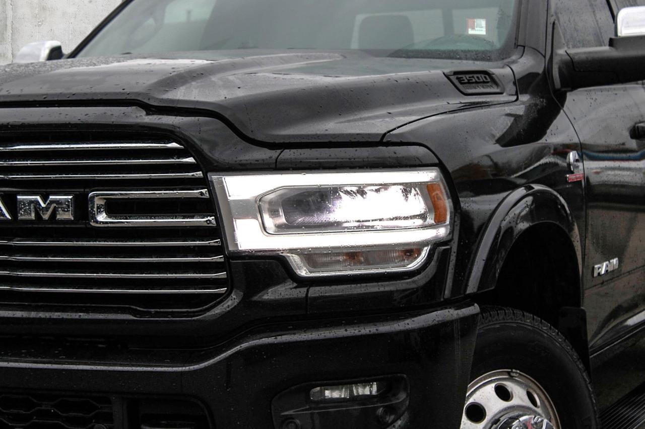 2022 RAM 3500 Laramie 4x4 Crew Cab 8' Box  Gps SiriusXM BkpCam Photo