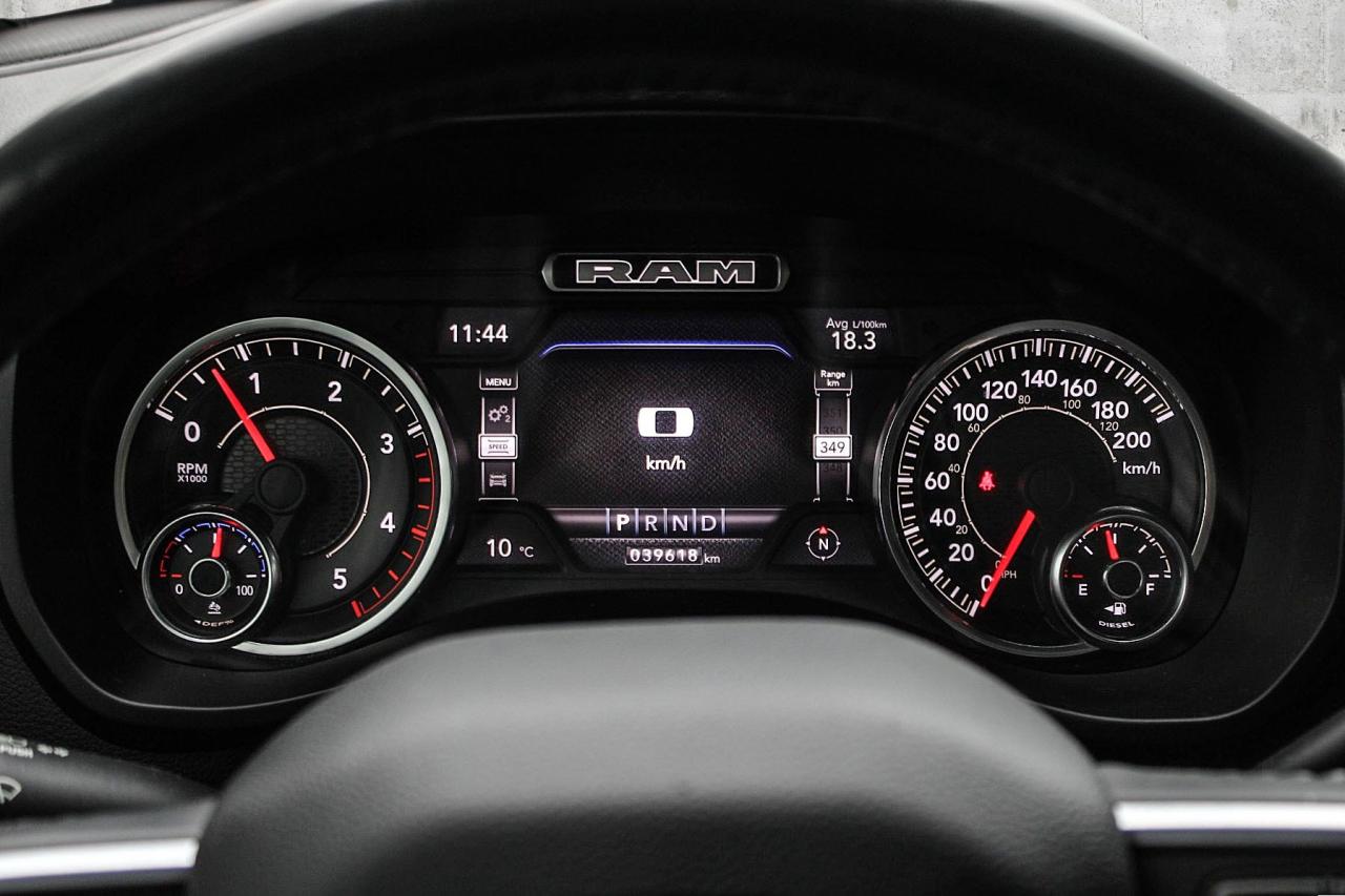 2022 RAM 3500 Laramie 4x4 Crew Cab 8' Box  Gps SiriusXM BkpCam Photo