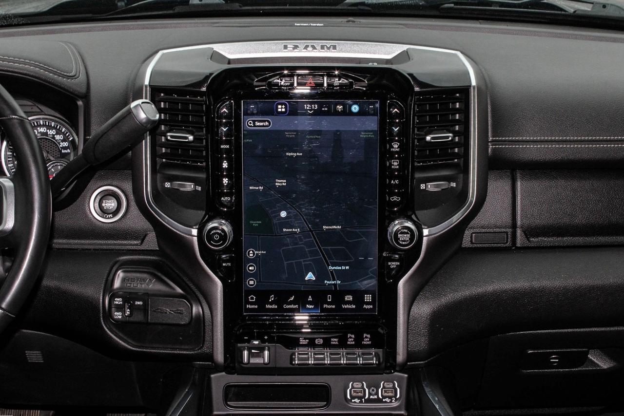 2022 RAM 3500 Laramie 4x4 Crew Cab 8' Box  Gps SiriusXM BkpCam Photo