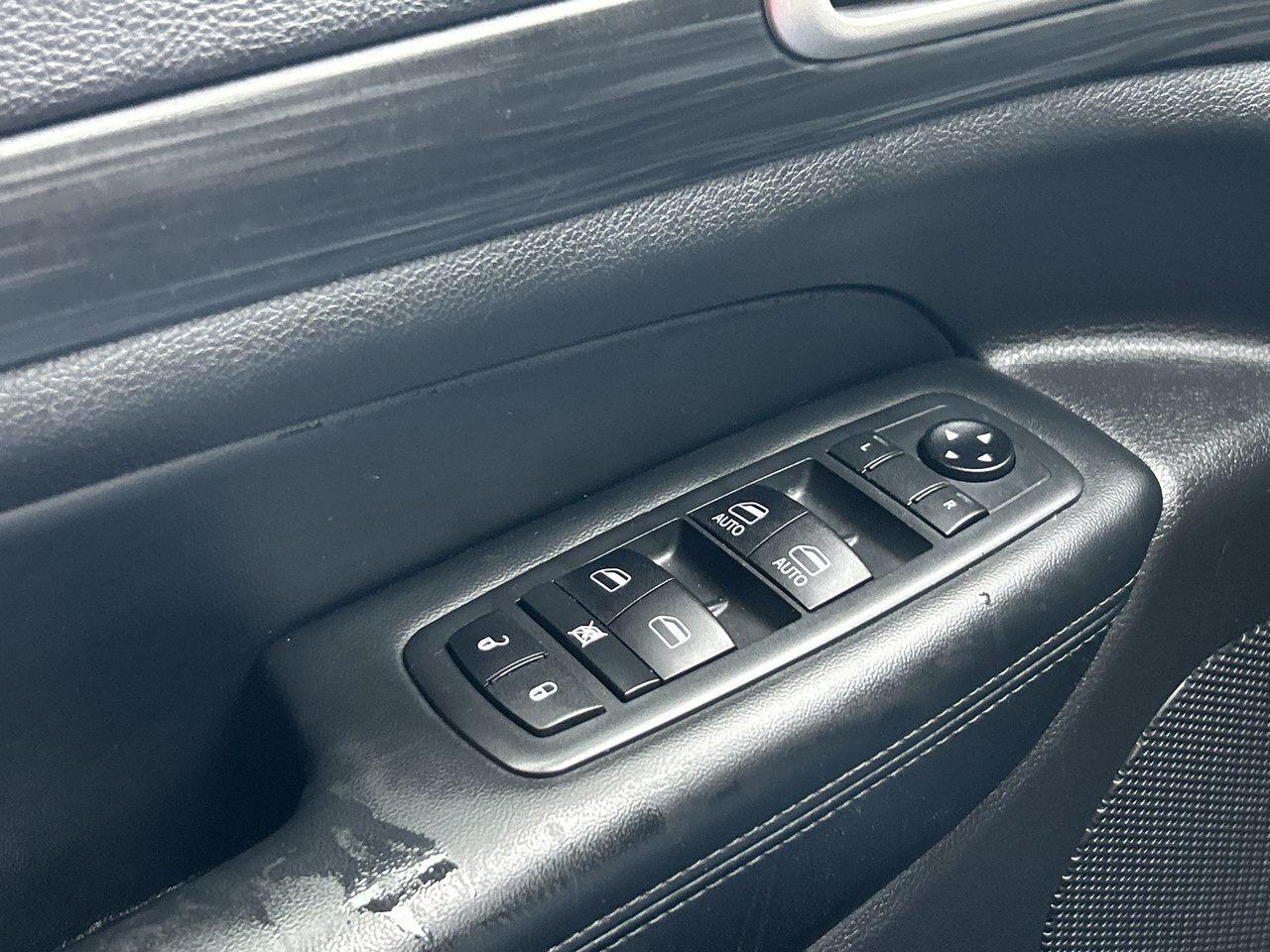 2021 Jeep Grand Cherokee Altitude Sunroof Navigation Blind-Spot Remote Star Photo