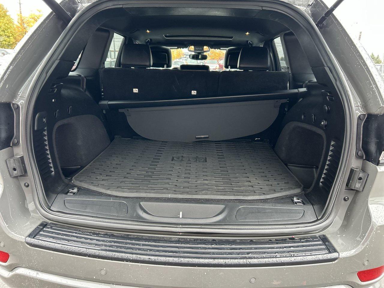 2021 Jeep Grand Cherokee Altitude Sunroof Navigation Blind-Spot Remote Star Photo