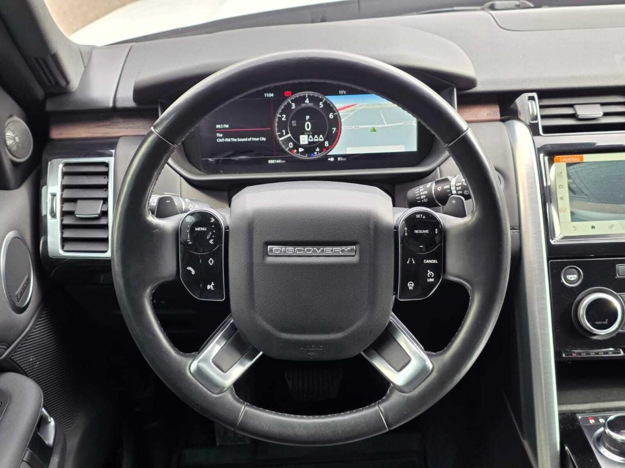 2019 Land Rover Discovery HSE 4WD Photo